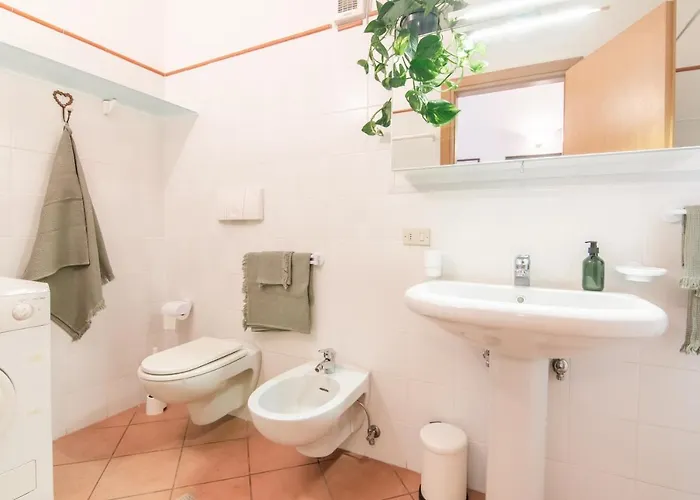 Lungolago Apartment